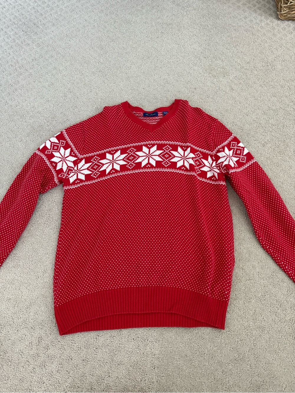 Men's Red Fair Isle Crewneck Sweater Size L